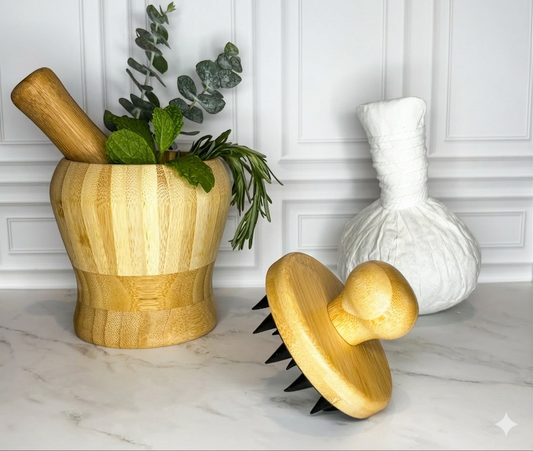 BAMBOO SILICONE SCALP & BEARD MASSAGER